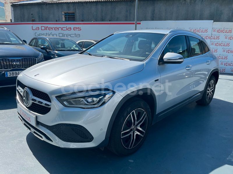 Gris / plata Usado 2020 Mercedes GLA250 SUV | 32.890 € (Precio justo) - Imagen 1/4
