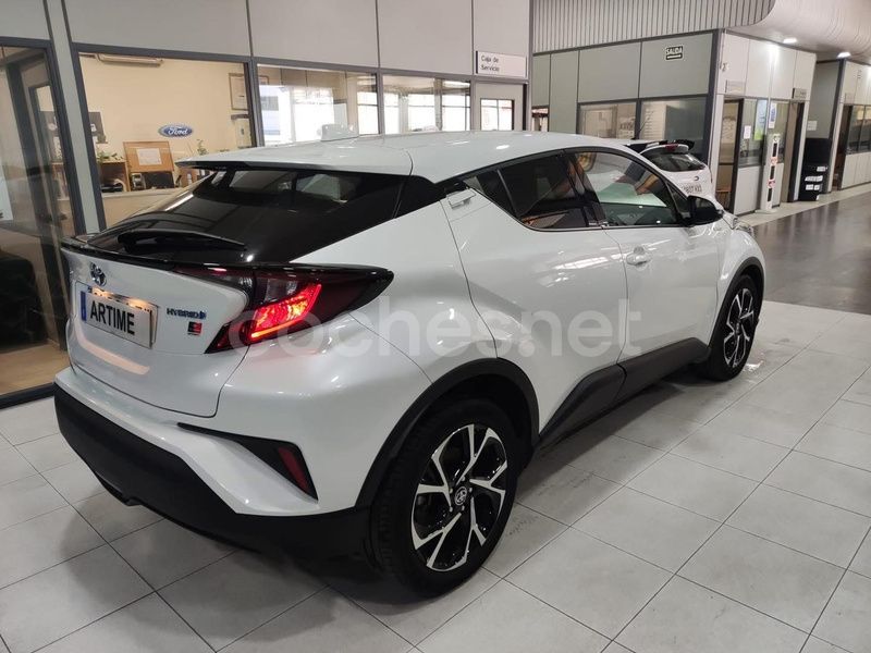 Usado Toyota C-HR Advance 122 CV (89 kW) 2021 Blanco SUV