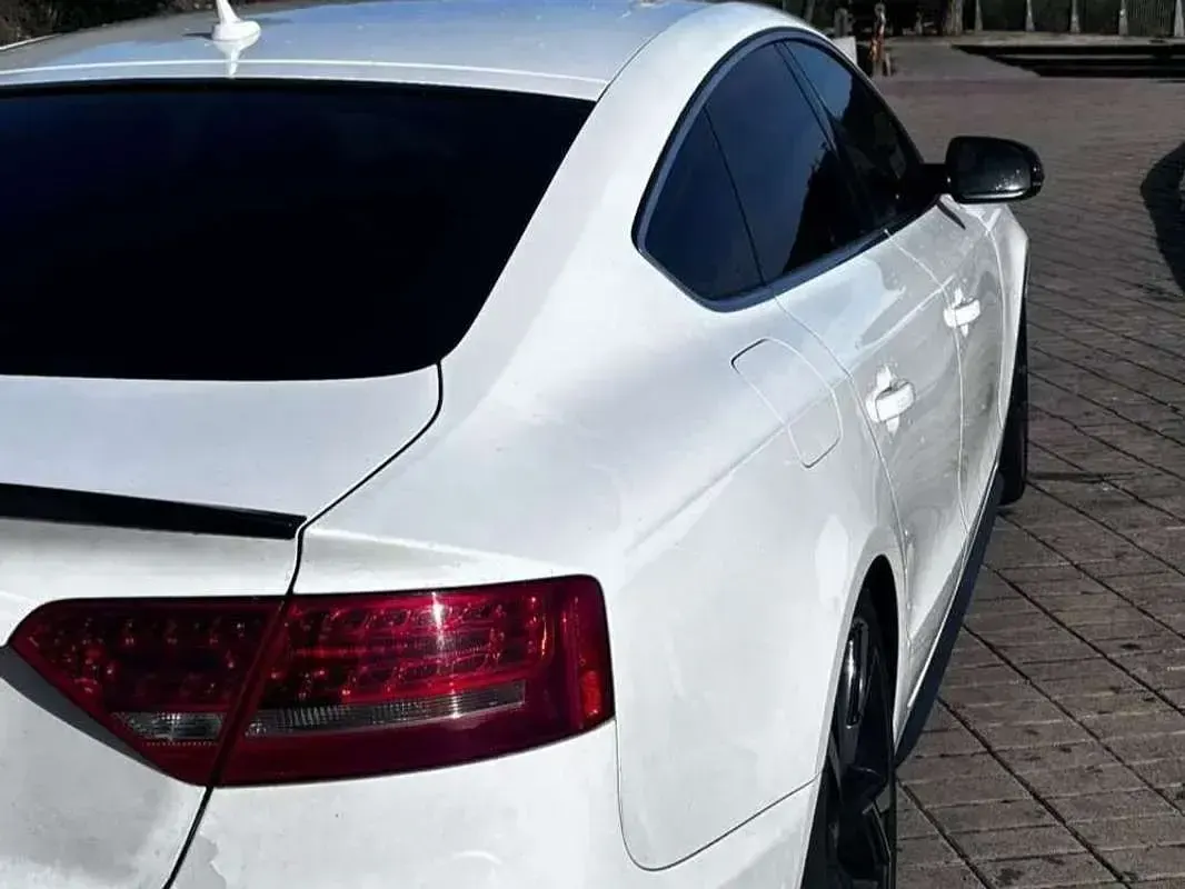 Usado Audi S5 Sportback Premium 333 CV (244 kW) 2010 Blanco Utilitario