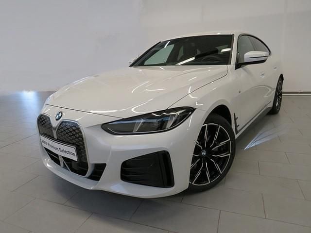 Usado BMW i4 Comfort Edition 250 kW (340 CV) 2025 Eléctrico Berlina