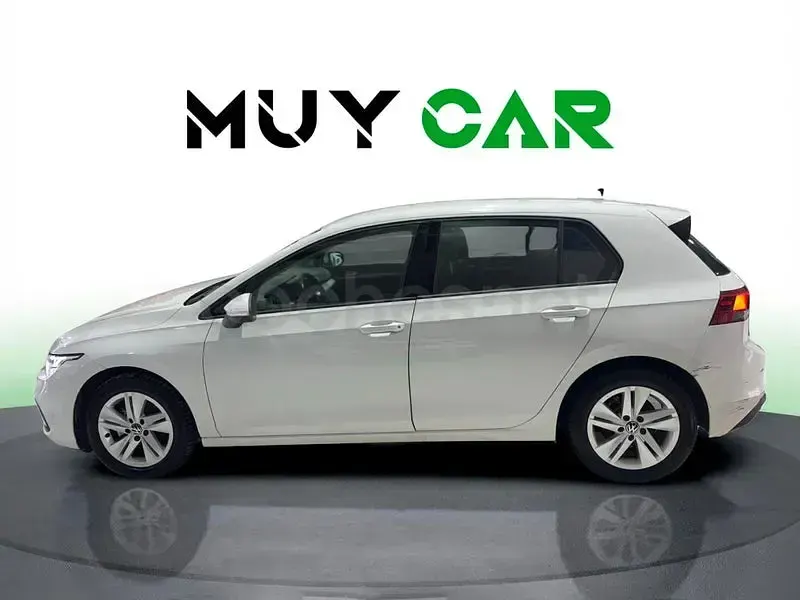 Usado VW Golf VIII 115 CV (84 kW) 2021 Blanco Berlina