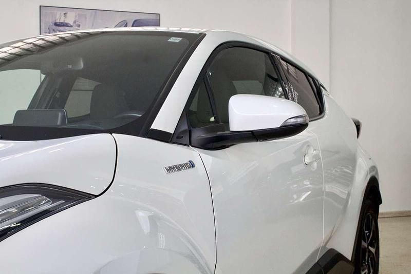 Usado Toyota C-HR Advance 122 CV (89 kW) 2022 Blanco SUV