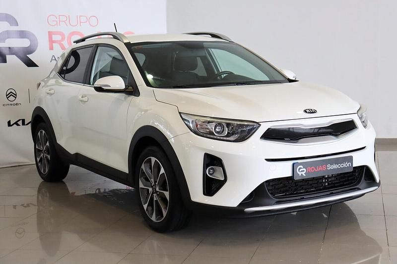 Usado Kia Stonic 110 CV (80 kW) 2018 Blanco SUV