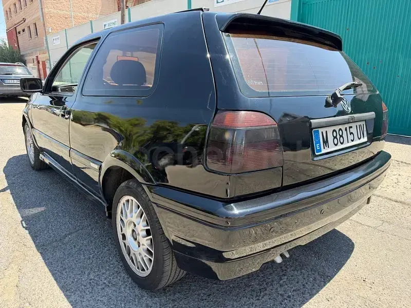Usado VW Golf III GT 110 CV (80 kW) 1997 Negro Berlina