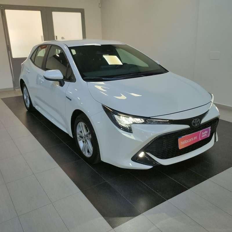 Usado Toyota Corolla Business Edition 122 CV (89 kW) 2021 Blanco Utilitario