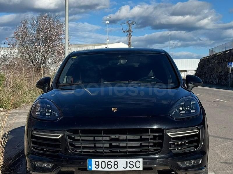 Usado Porsche Cayenne GTS 440 CV (323 kW) 2017 Negro SUV