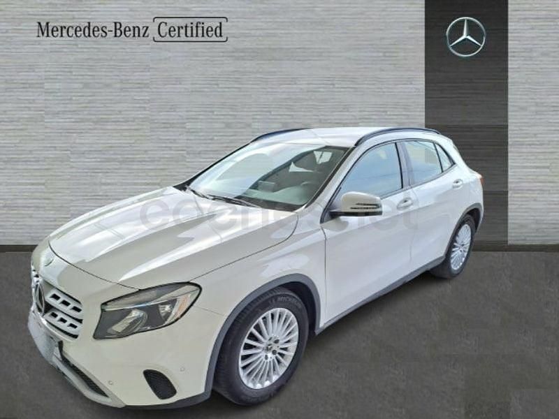 Usado Mercedes GLA200 136 CV (100 kW) 2019 Blanco SUV