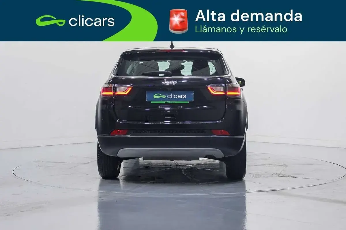 Usado Jeep Compass Altitude 129 CV (94 kW) 2025 Negro SUV