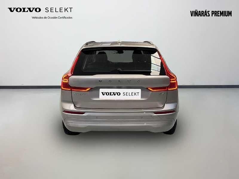 Usado Volvo XC60 Core 197 CV (144 kW) 2023 Beige SUV