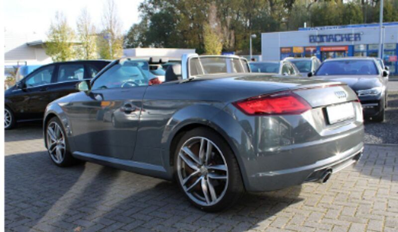 Usado Audi TT Roadster 179 CV (131 kW) 2017 Gris metalizado Descapotable