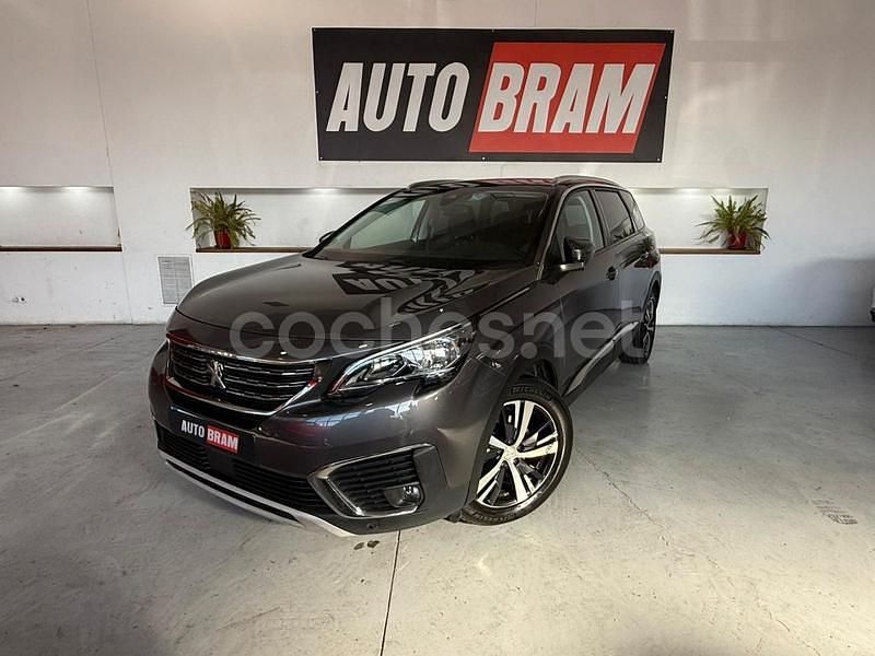 Gris / plata Usado 2018 Peugeot 5008 Allure SUV | 14.290 € (Buen precio) - Imagen 1/4