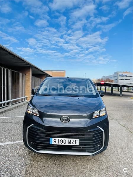 Gris / plata Usado 2025 Toyota Proace Verso Familiar | 36.000 € (Un poco caro) - Imagen 1/4