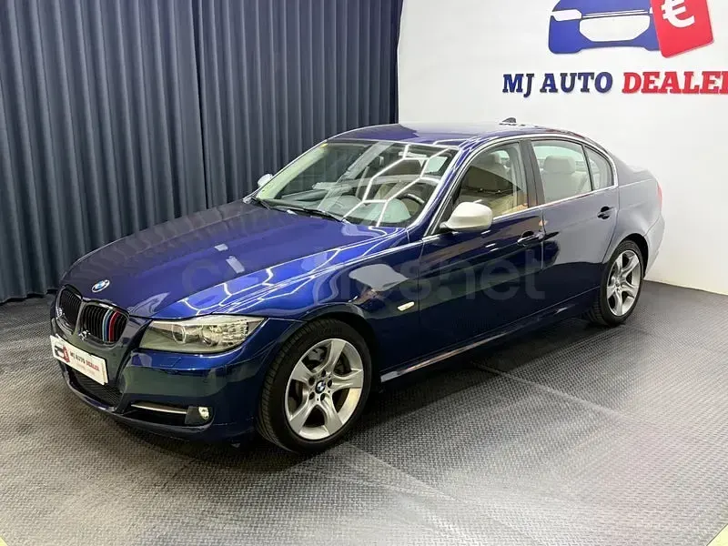 Usado BMW 330 Comfort Edition 245 CV (180 kW) 2010 Azul Berlina