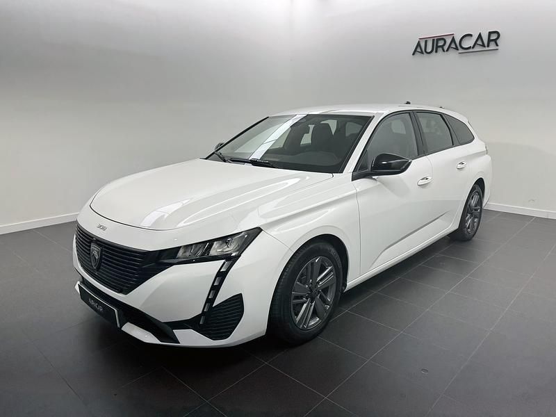 Usado Peugeot 308 Active 130 CV (95 kW) 2022 Blanco