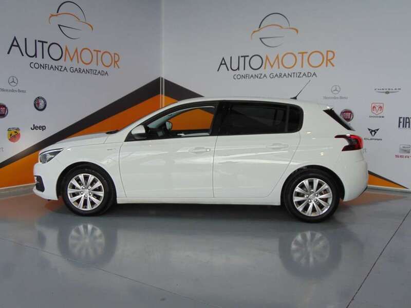 Usado Peugeot 308 Active 99 CV (72 kW) 2020 Blanco Utilitario