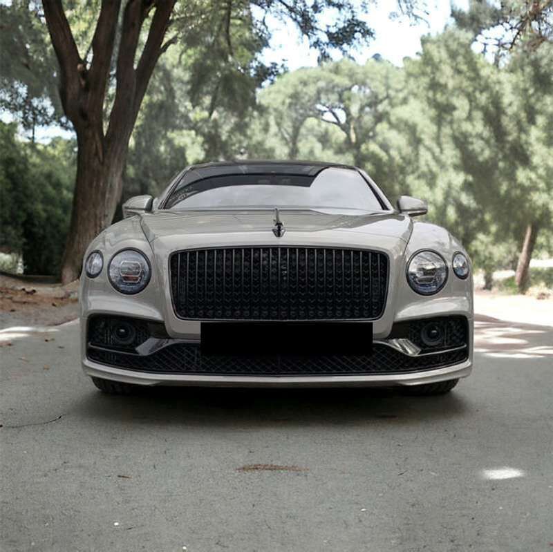 Gris Usado 2023 Bentley Flying Spur Berlina | 308.000 € - Imagen 1/4