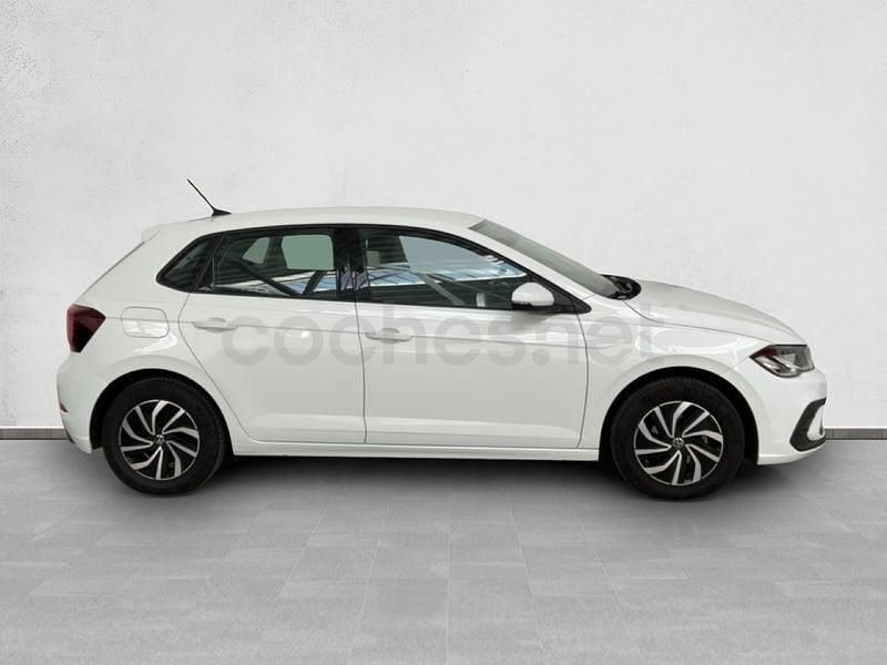 Usado VW Polo Life 95 CV (69 kW) 2023 Blanco Utilitario