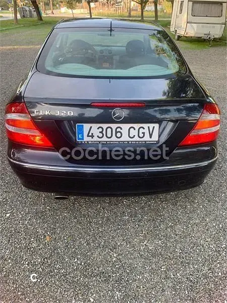 Usado Mercedes CLK320 Elegance 218 CV (160 kW) 2003 Azul Coupe