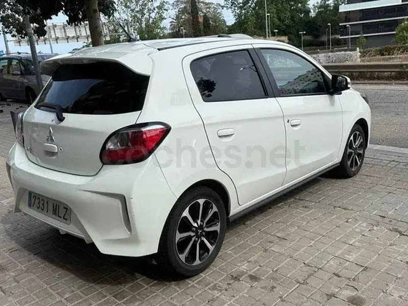 Usado Mitsubishi Space Star Motion 71 CV (52 kW) 2023 Blanco Utilitario