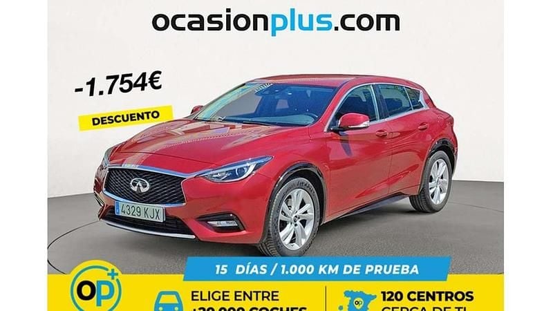 Usado Infiniti Q30 Premium 170 CV (125 kW) 2018 Rojo Utilitario