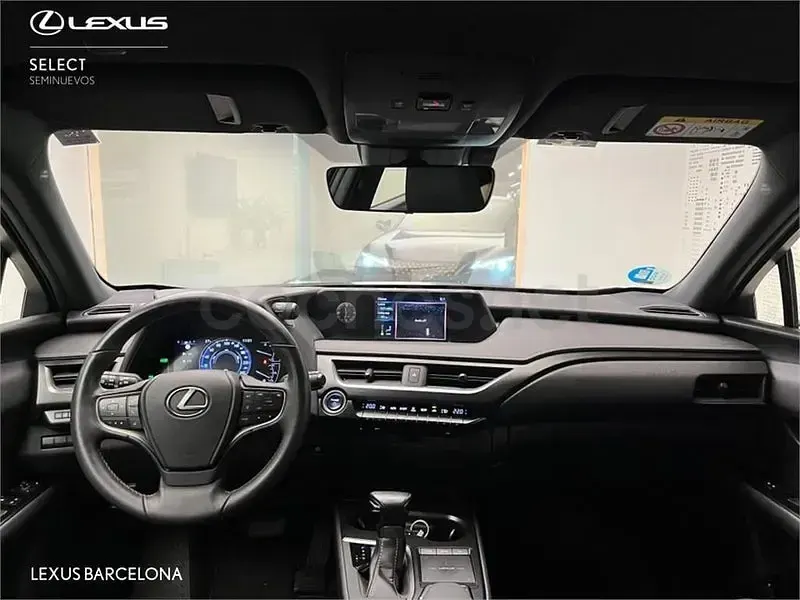 Usado Lexus UX Business Edition 184 CV (135 kW) 2022 Negro SUV