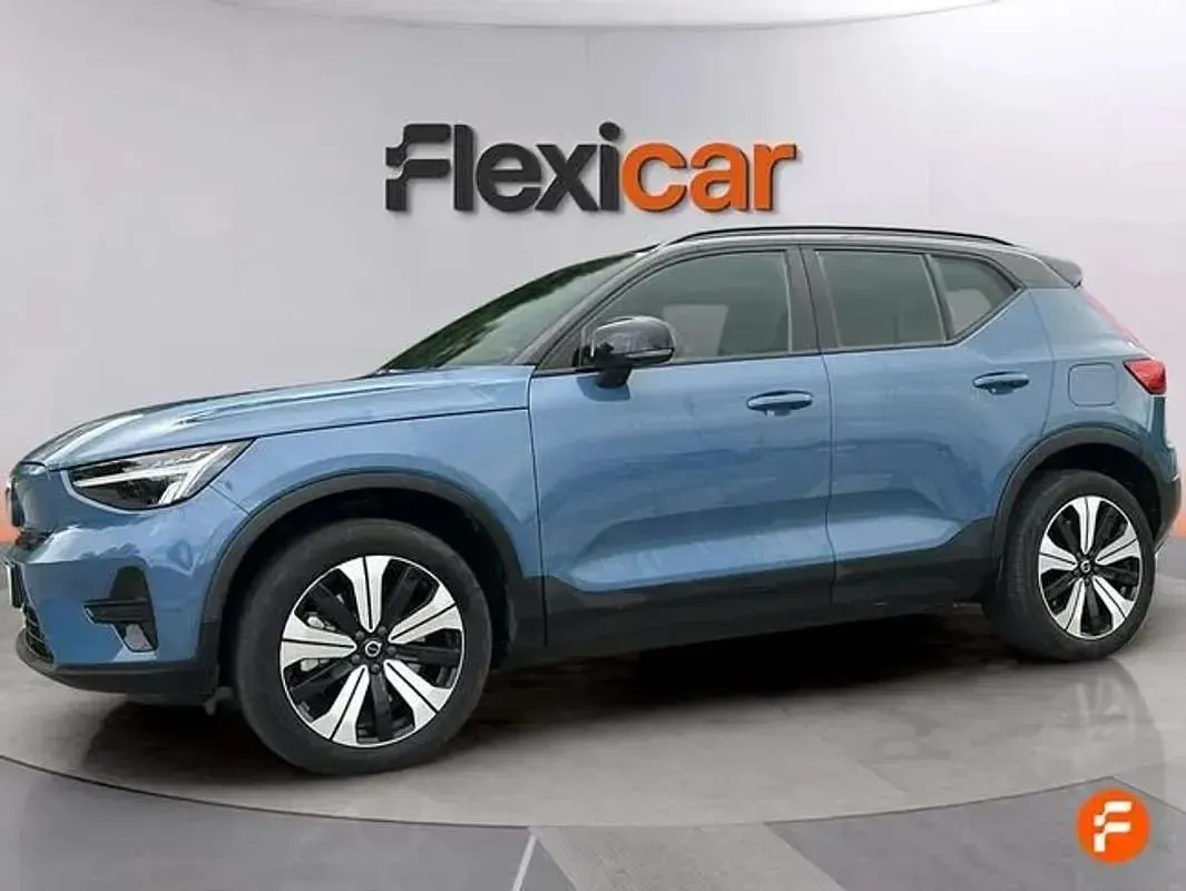 Usado Volvo XC40 Core 169 kW (231 CV) 2023 Azul SUV