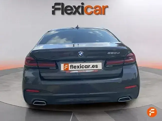 Occasion BMW 520 190 PK (139 kW) 2022 Zwart Sedan