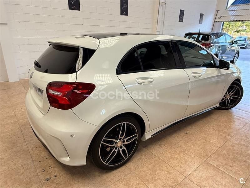 Usado Mercedes A220 AMG line 170 CV (125 kW) 2016 Blanco Berlina