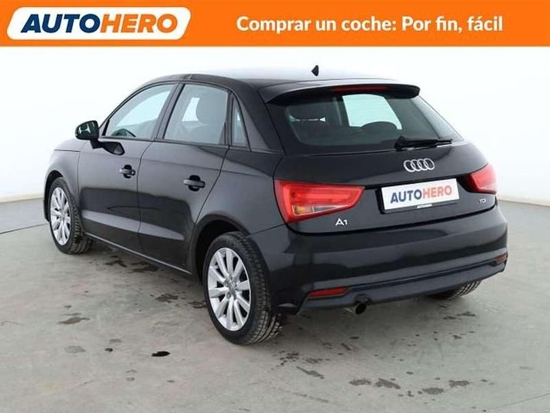 Usado Audi A1 Sportback Attraction 90 CV (66 kW) 2017 Negro Utilitario