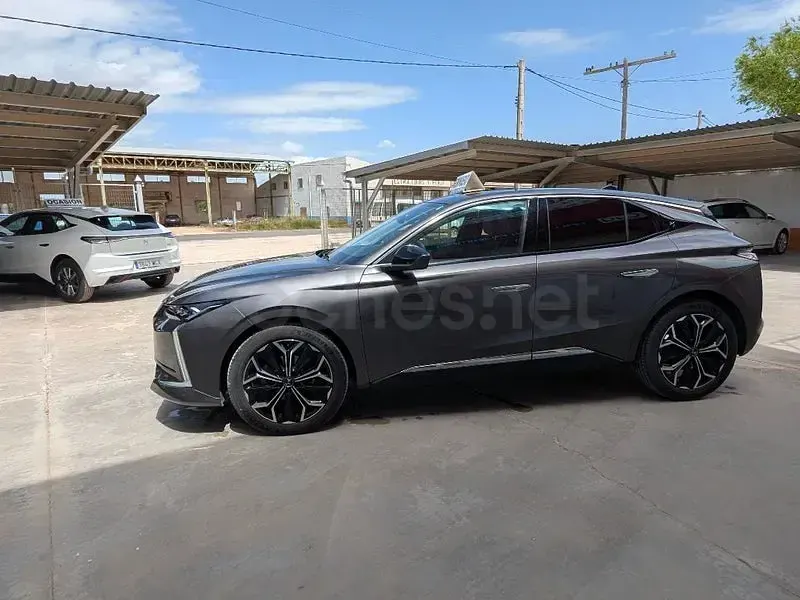 Usado DS Automobiles DS4 130 CV (95 kW) 2024 Gris / plata SUV