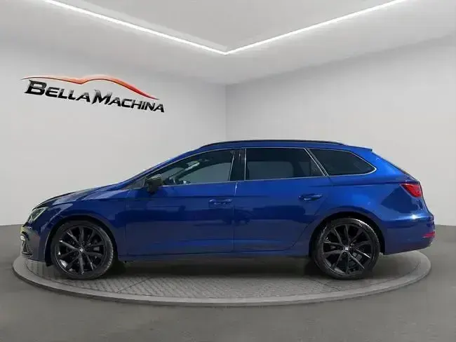 Usado Seat Leon FR 150 CV (110 kW) 2020 Azul Familiar