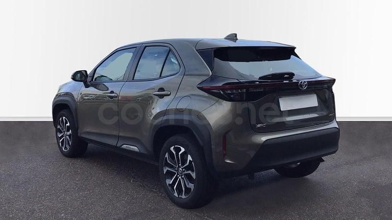 Usado Toyota Yaris Cross Active 116 CV (85 kW) 2022 Verde SUV