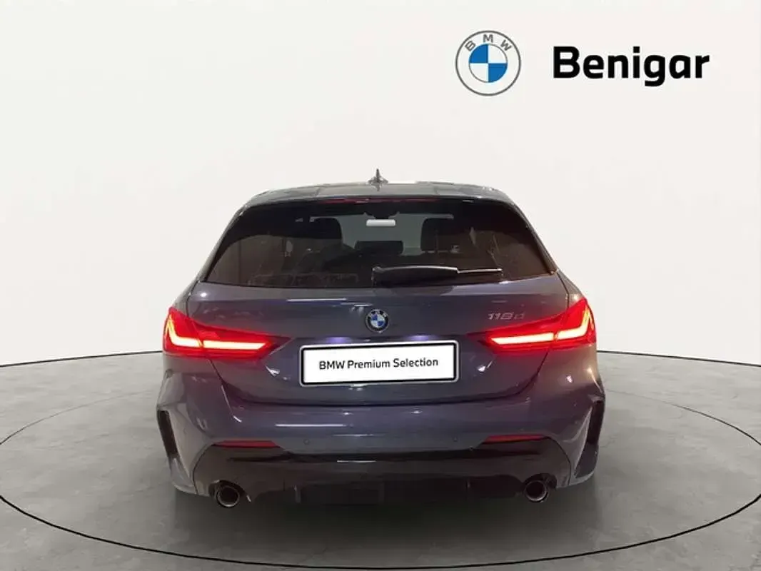 Usado BMW 118 150 CV (110 kW) 2023 Gris Utilitario