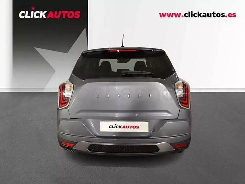 Usado Ssangyong (KGM) Tivoli 135 CV (99 kW) 2024 Gris / plata SUV