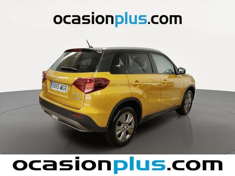 Usado Suzuki Vitara 129 CV (94 kW) 2023 Amarillo SUV