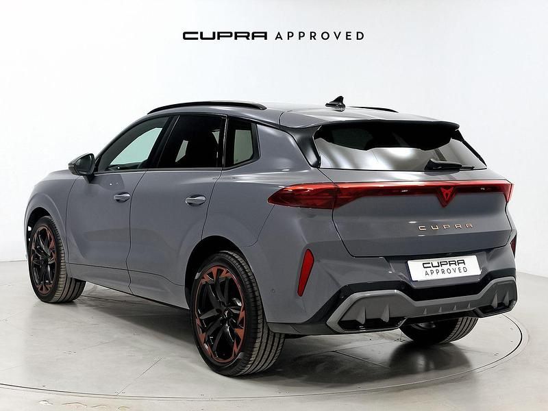 Käytetty Cupra Terramar VZ 265 HP (194 kW) 2024 Harmaa Katumaasturi