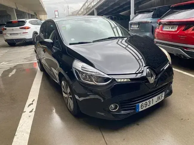 Usado Renault Clio IV 90 CV (66 kW) 2015 Negro Berlina