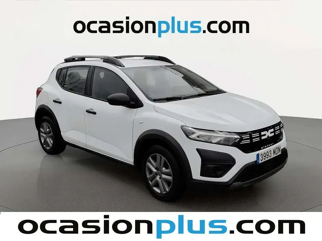 Usado Dacia Sandero Essentiel 101 CV (74 kW) 2023 Blanco Utilitario