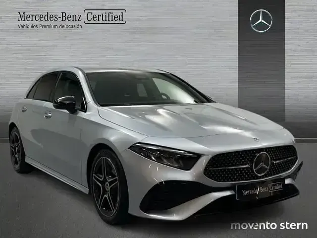 Usado Mercedes A200 150 CV (110 kW) 2025 Gris