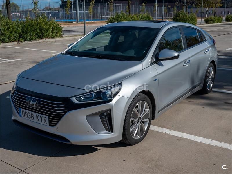 Gris / plata Usado 2019 Hyundai Ioniq Style Utilitario | 14.100 € (Precio justo) - Imagen 1/4