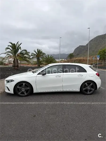 Usado Mercedes A180 109 CV (80 kW) 2019 Blanco Berlina