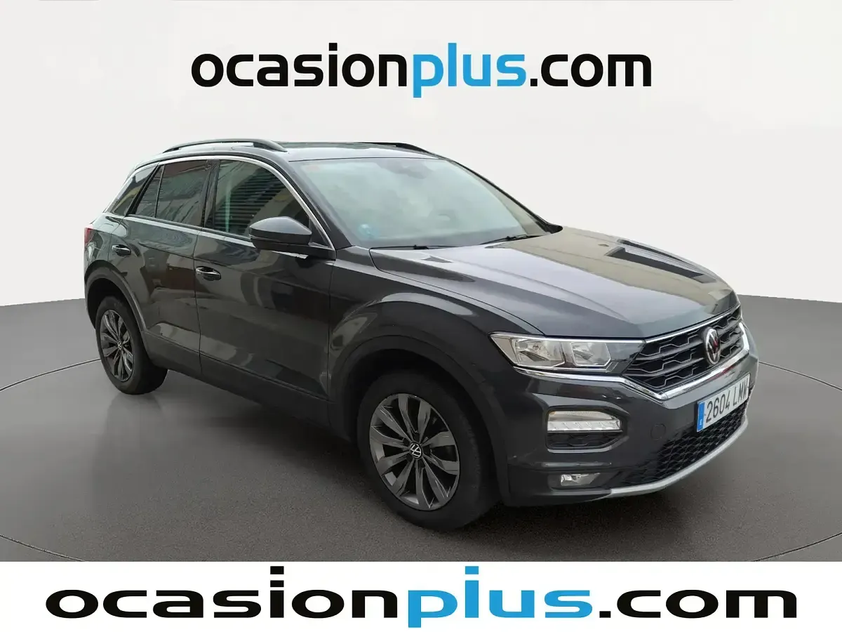 Usado VW T-Roc Advance 110 CV (80 kW) 2021 Gris / plata SUV