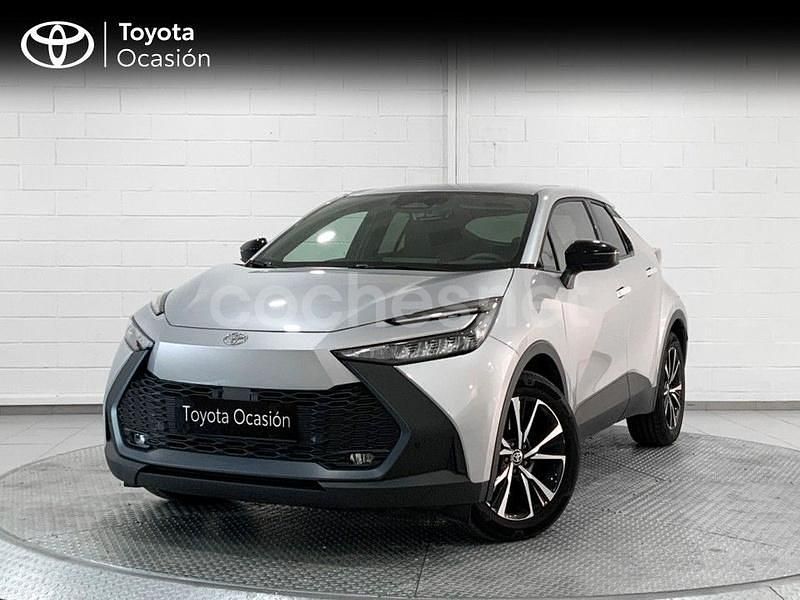 Gris / plata Usado 2024 Toyota C-HR Advance SUV | 34.100 € (Precio justo) - Imagen 1/4