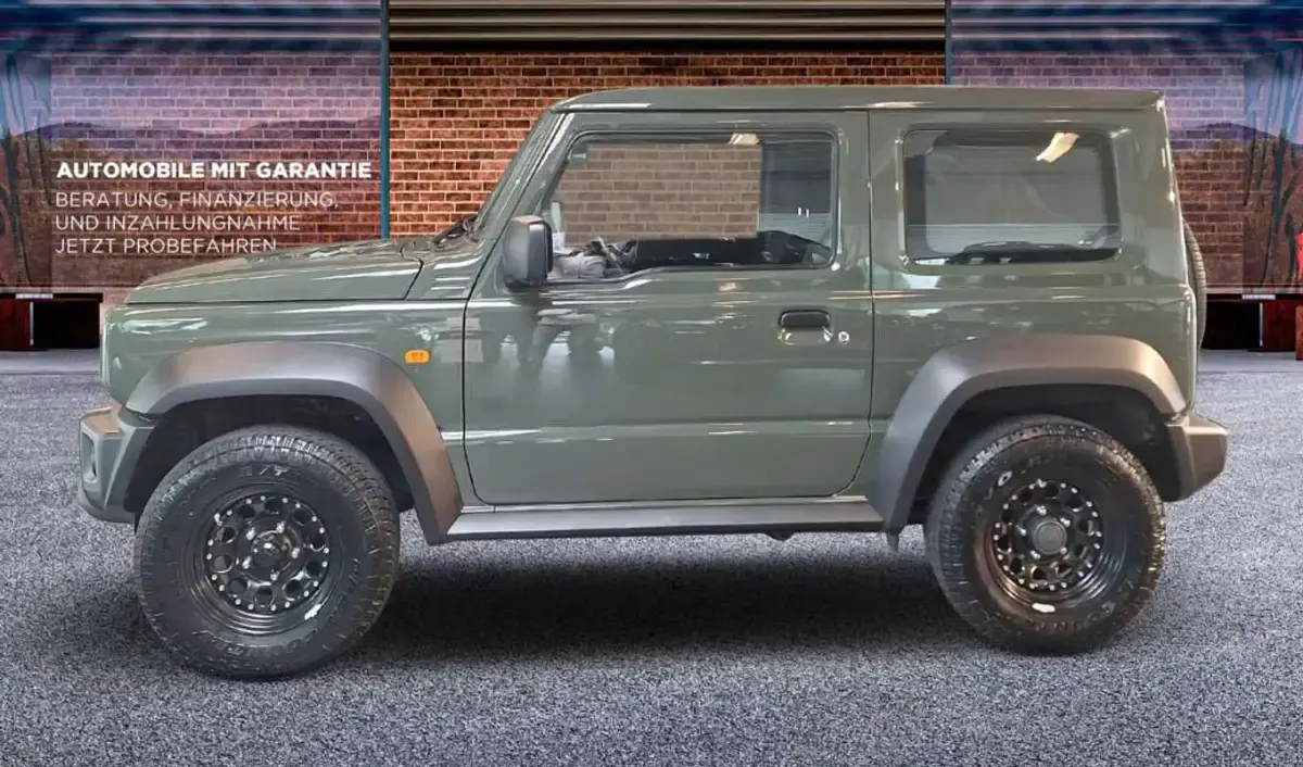 Usado Suzuki Jimny 102 CV (75 kW) 2019 Verde SUV