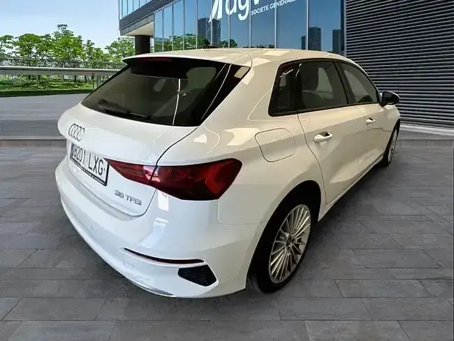 Usado Audi A3 Advanced Plus 150 CV (110 kW) 2022 Blanco Berlina