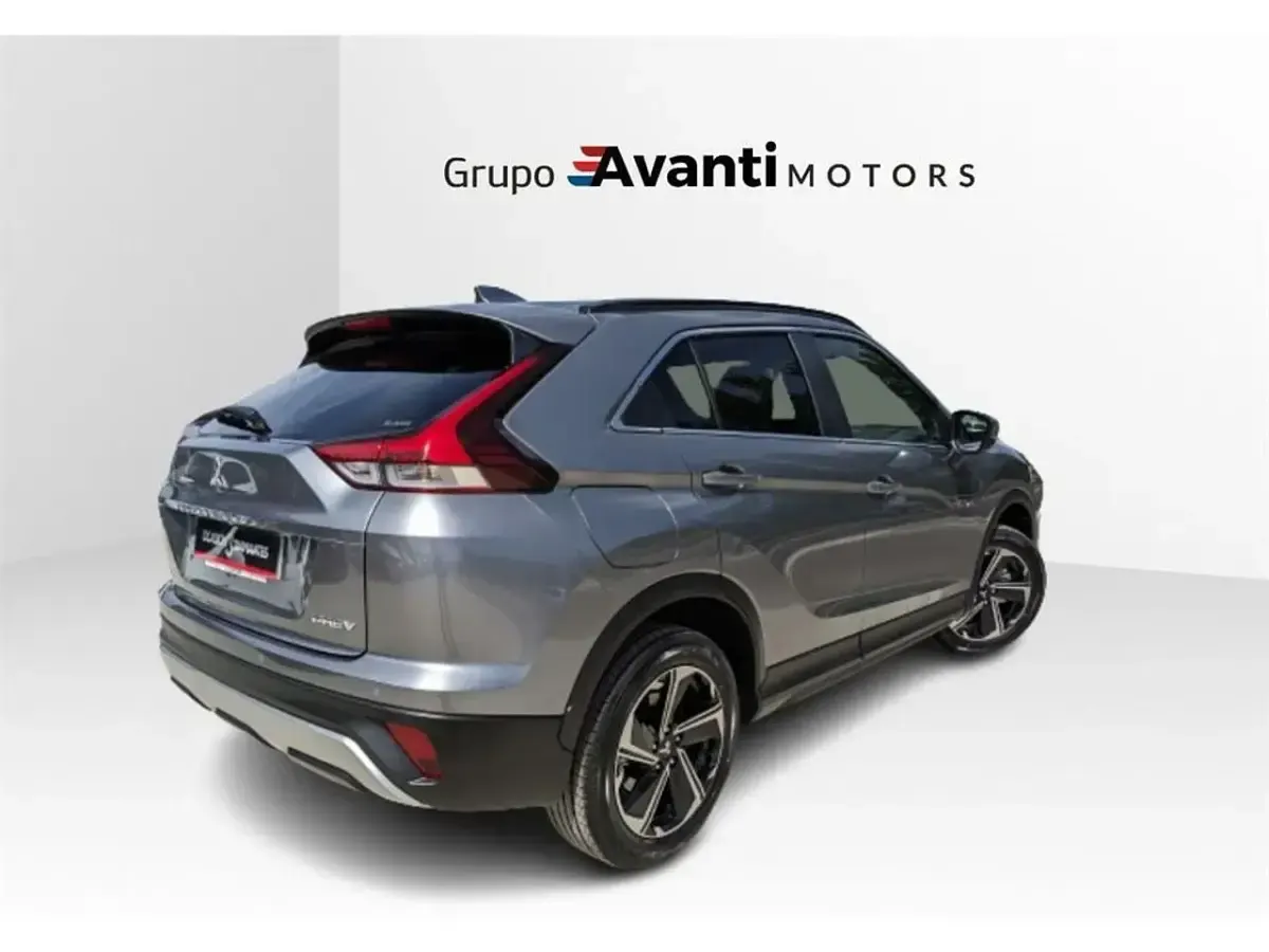 Usado Mitsubishi Eclipse Cross 188 CV (138 kW) 2023 Gris SUV