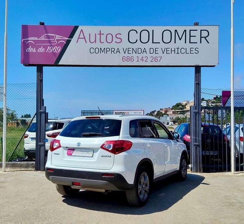 Usado Suzuki Vitara 120 CV (88 kW) 2015 Blanco SUV