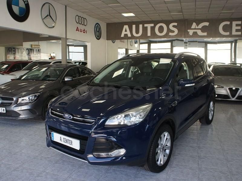 Usado Ford Kuga Titanium 120 CV (88 kW) 2016 Azul SUV
