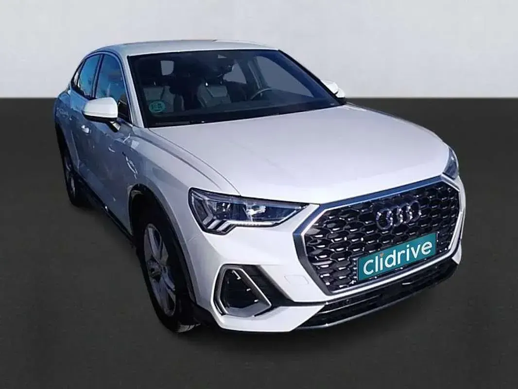 Usado Audi Q3 S-Line 150 CV (110 kW) 2024 Amarillo SUV