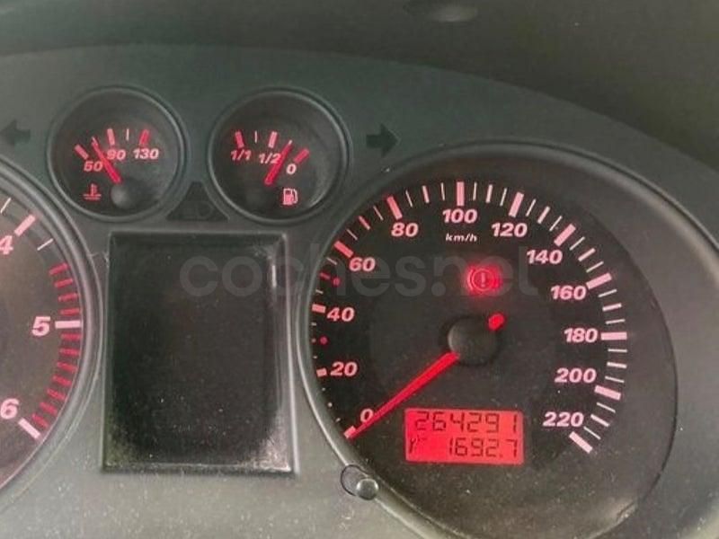 Usado Seat Ibiza Sport 100 CV (73 kW) 2005 Negro Utilitario